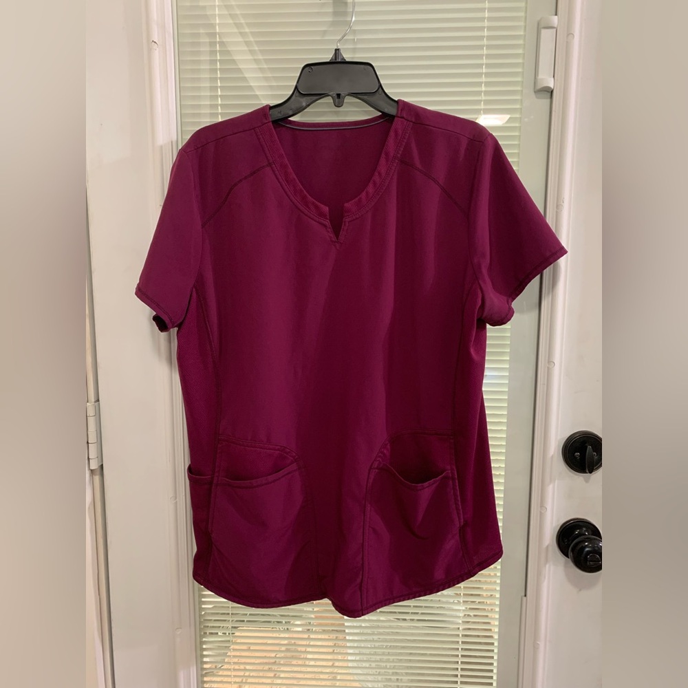 . Ladies Sz med scrub top